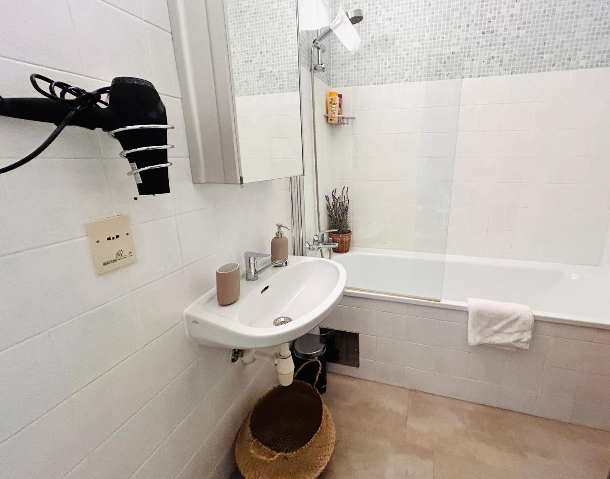 Appartment Near Schoenbrunn Wien Eksteriør billede